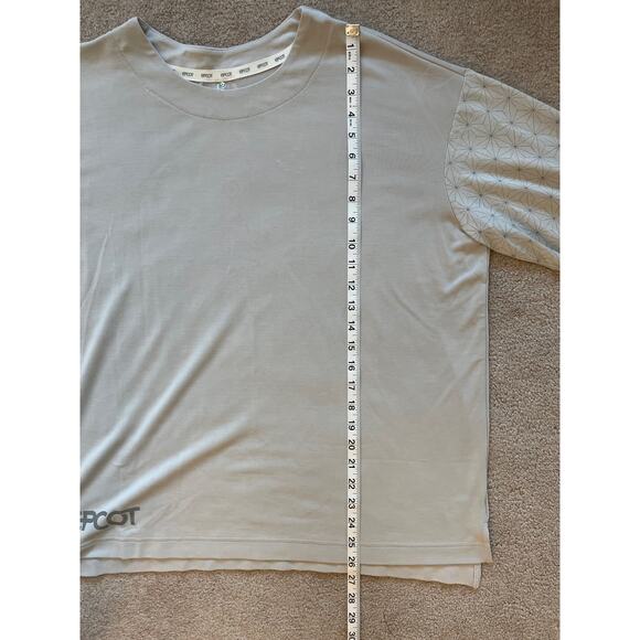 Disney Parks EPCOT Spaceship Earth Collection Long Sleeve Tunic Top Size M Gray - Picture 9 of 9